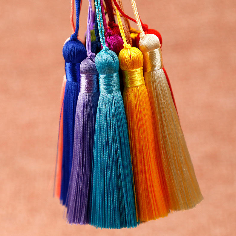 100pcs 8cm Chinese knotting bookmark hanging tassel polyester ice silk small tassel accessories